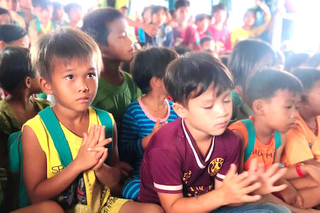 Children Praying Traveling Apostles for Christ